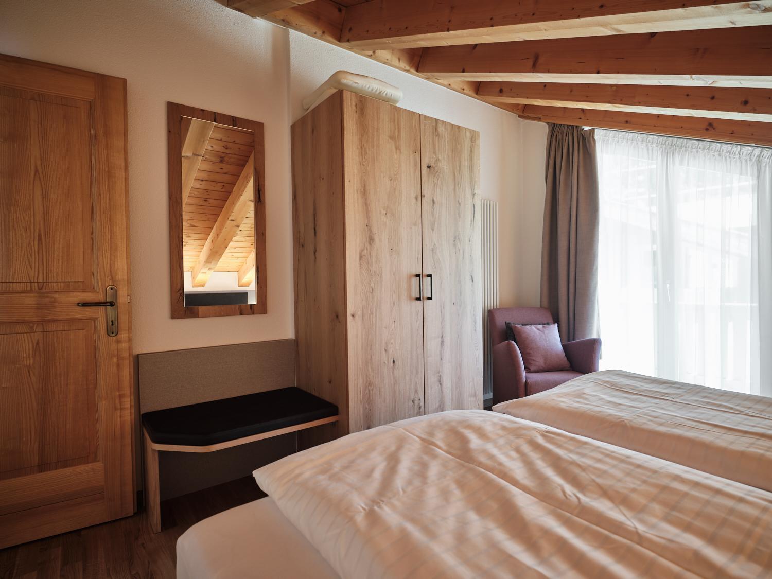 Obergesteln Hotel Hubertus מראה חיצוני תמונה