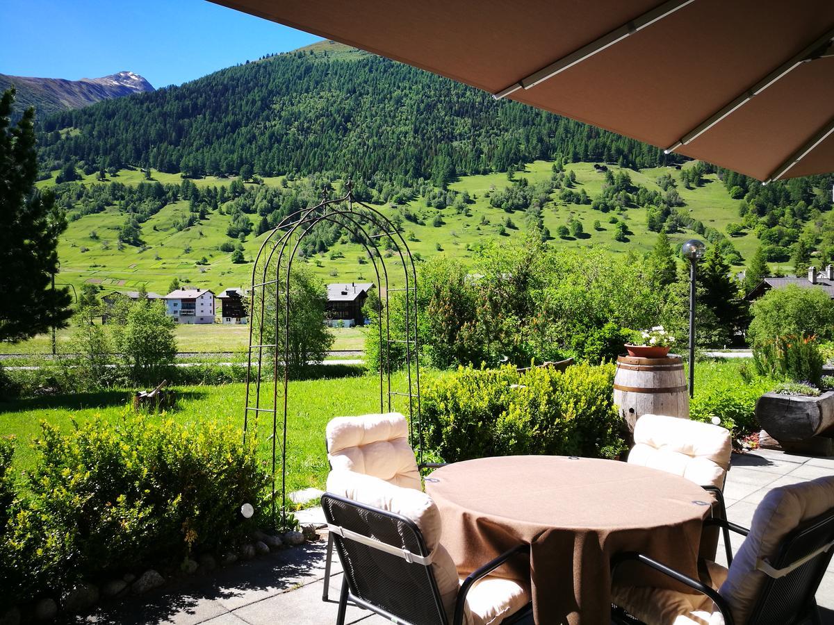 Obergesteln Hotel Hubertus מראה חיצוני תמונה